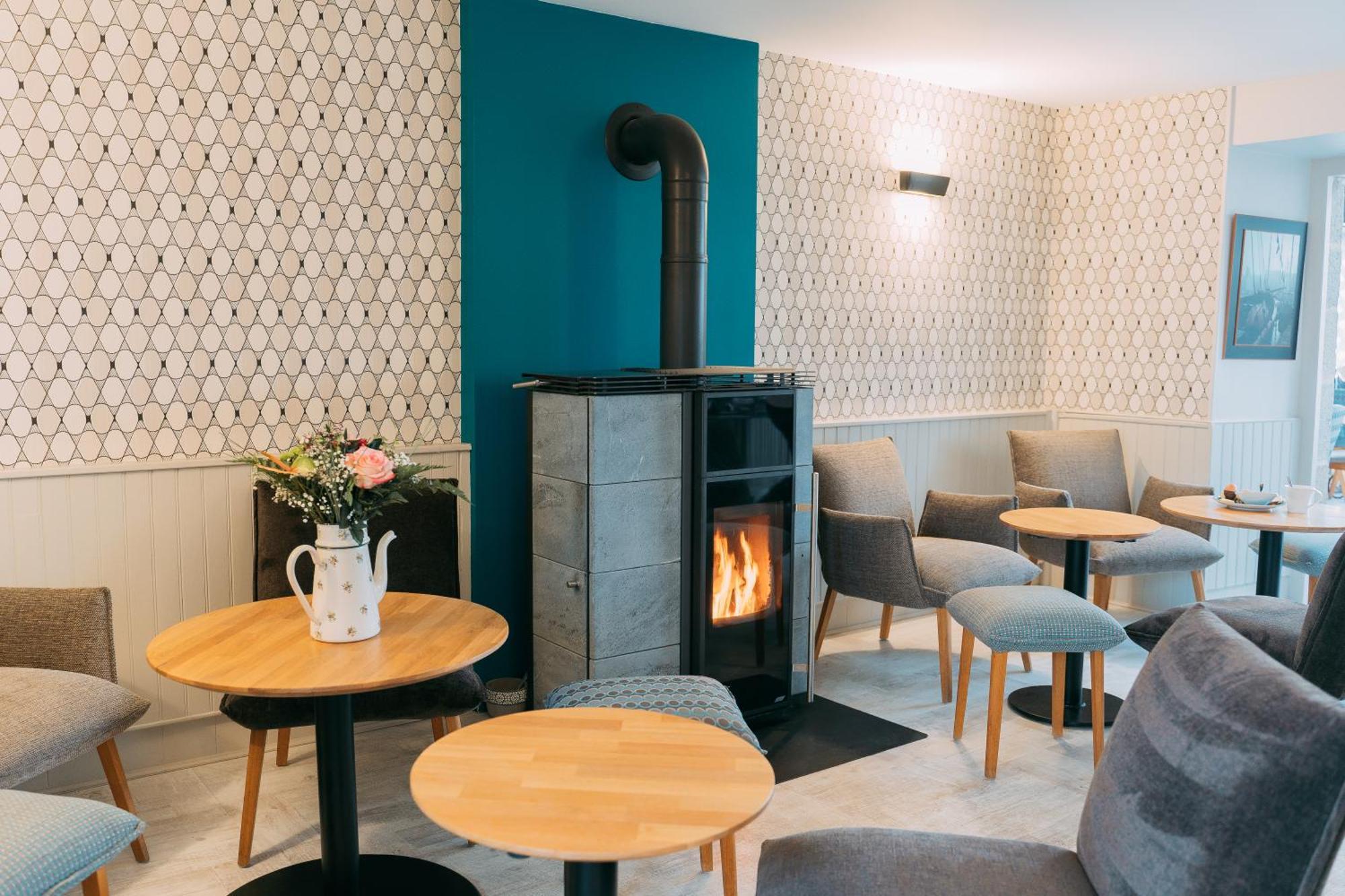 Hotel Les Agapanthes 플루바즐라넥 외부 사진